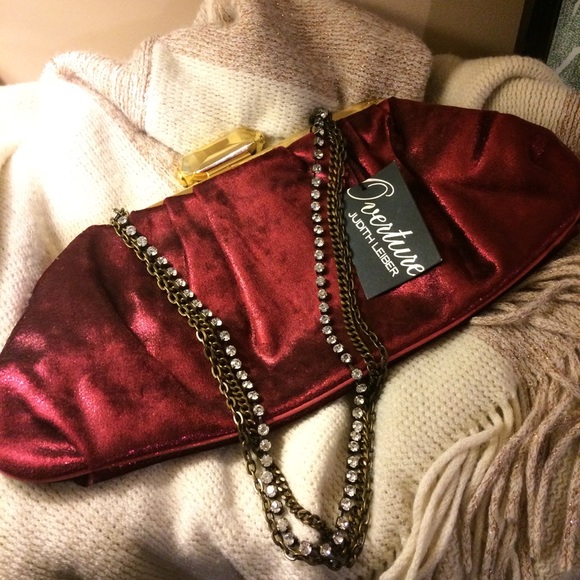 Judith Leiber Handbags - NWT Judith Leiber OVERTURE clutch